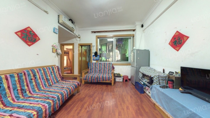 银德大厦二手房实景图