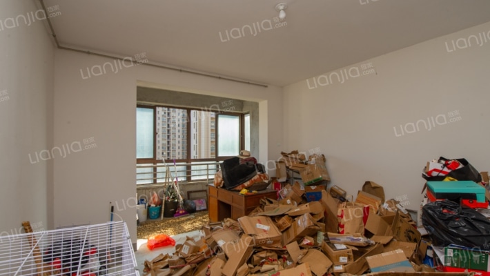 句容市北部新城拆迁安置小区二手房实景图