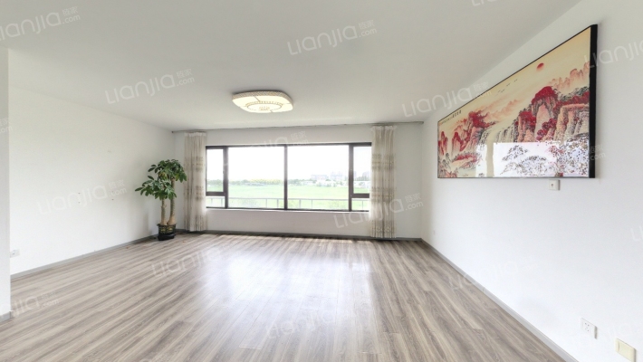 金科天湖南苑二手房实景图