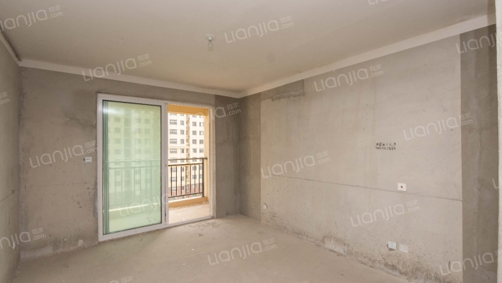 城市峰境二手房实景图