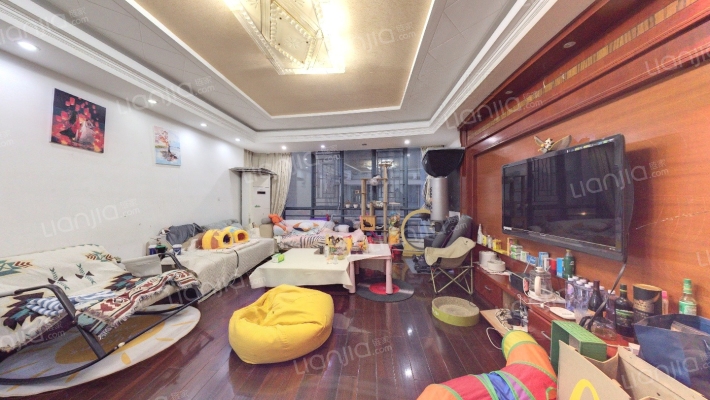 东信莱茵园二手房实景图