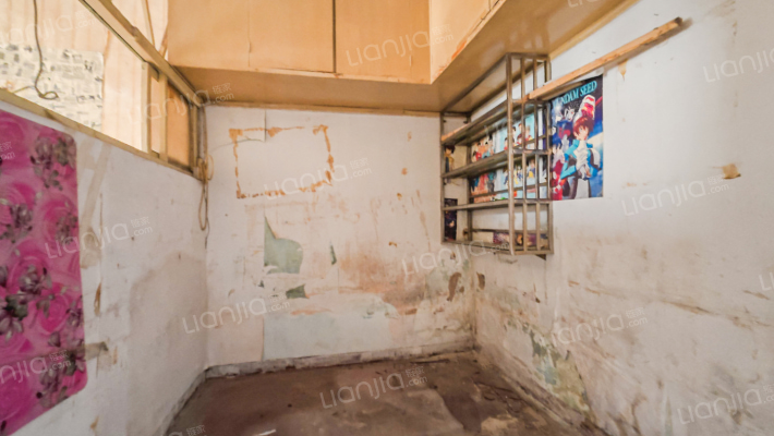 南码头路144弄二手房实景图