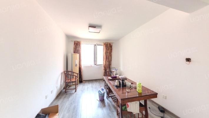 新荣家园二手房实景图