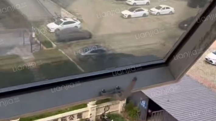 国际商务大厦二手房实景图