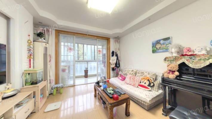 闵浦新苑四村二手房实景图