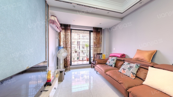 长龙家园一区二手房实景图