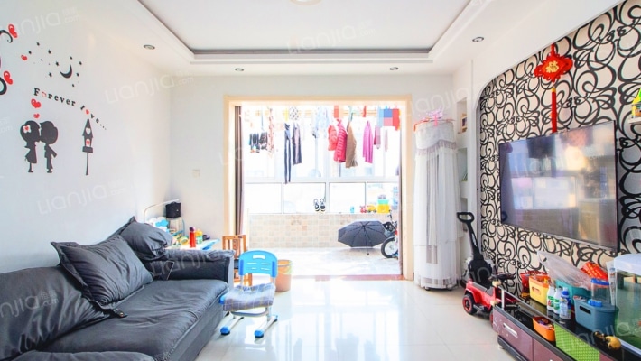 加州阳光二手房实景图