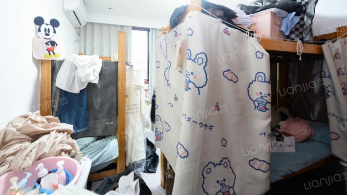 凌二小区二手房实景图