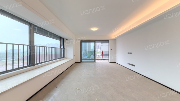 轨道万科悦府二手房实景图