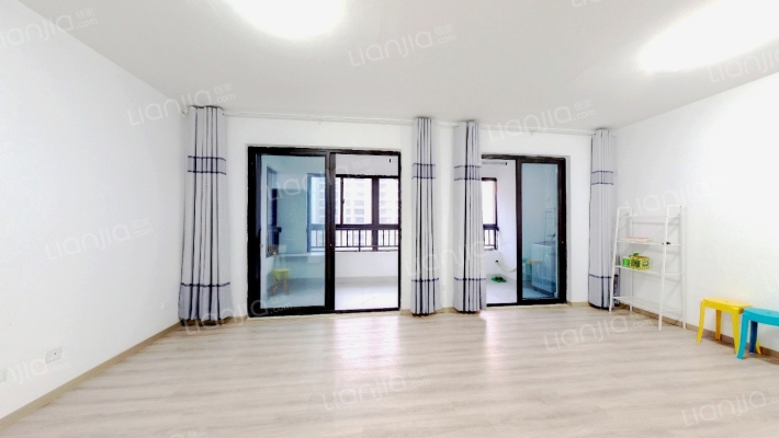 优步学府三期二手房实景图