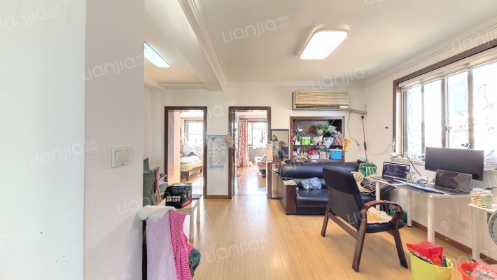 新德路341弄二手房实景图