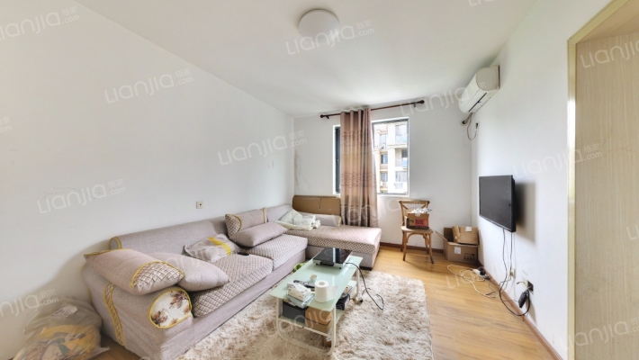 陈坊新苑二手房实景图