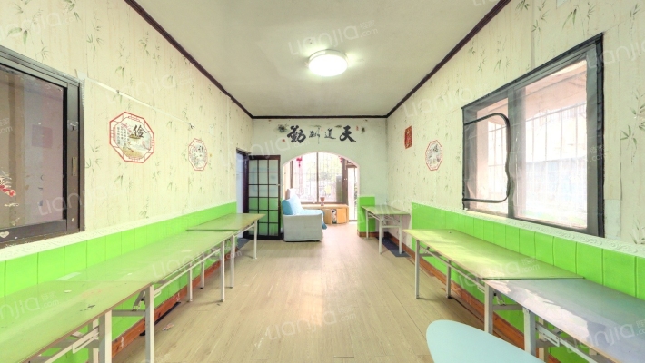 东泰路44号院二手房实景图