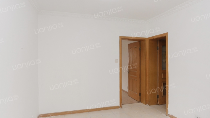 华鹏花苑二手房实景图