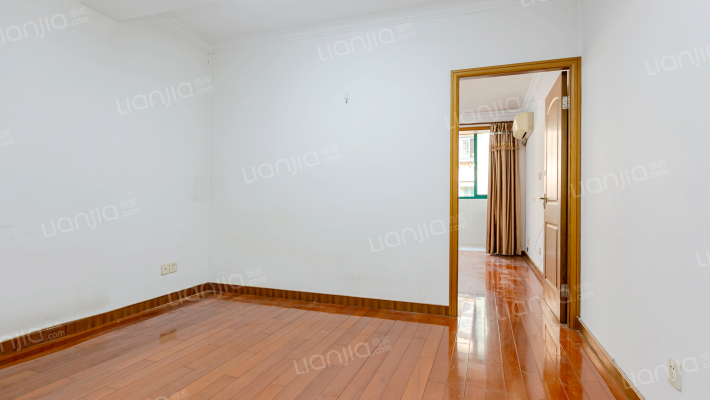 万荣小区二手房实景图