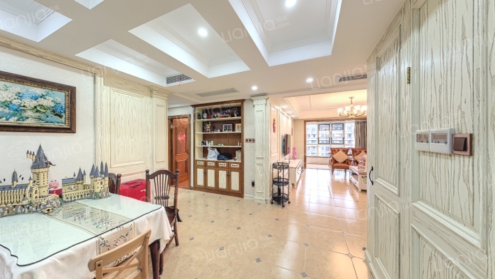 金宸国际花园二手房实景图