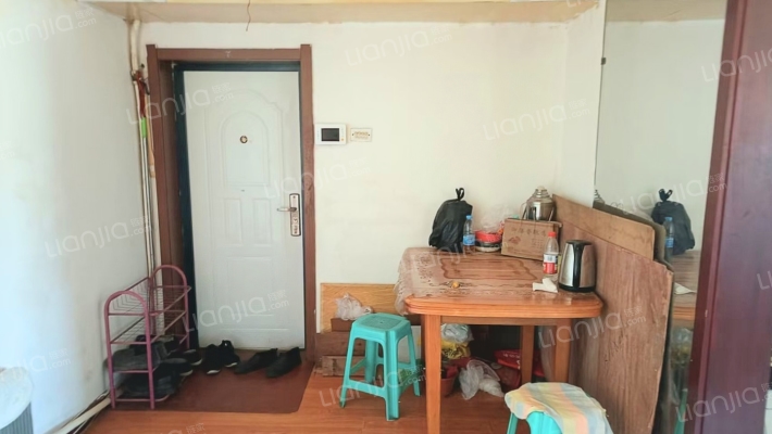 长江街37号楼二手房实景图