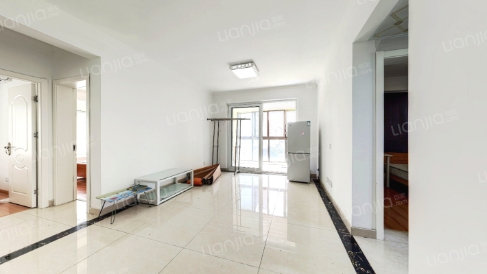 中国铁建原香颂二手房实景图