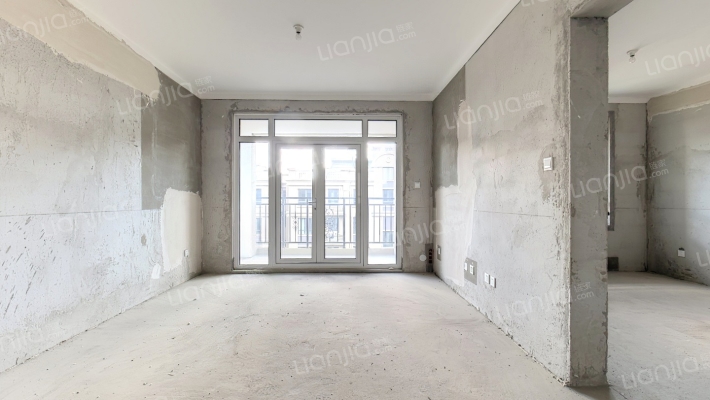 新兴中心城二手房实景图