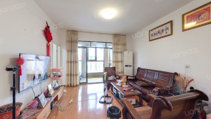 东海闲湖城印象加州二手房实景图