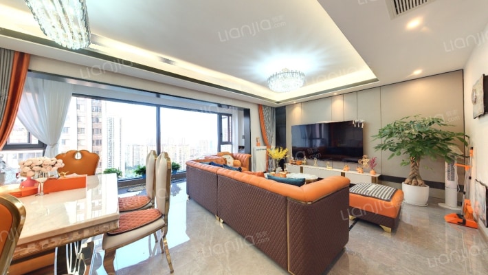 中南云樾二手房实景图