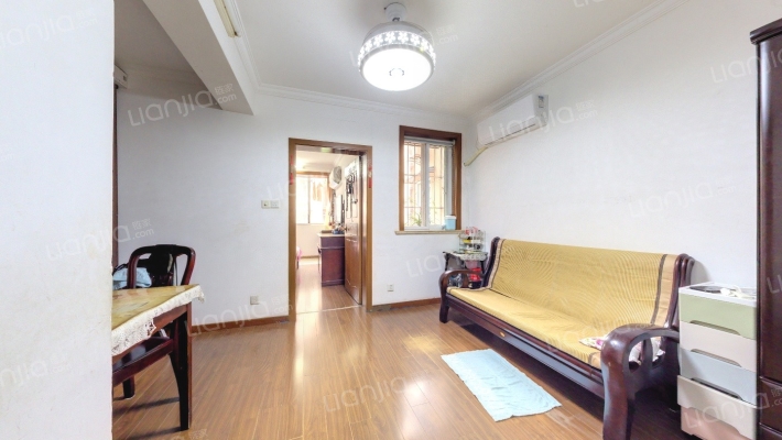 银都新村(1至7区)二手房实景图