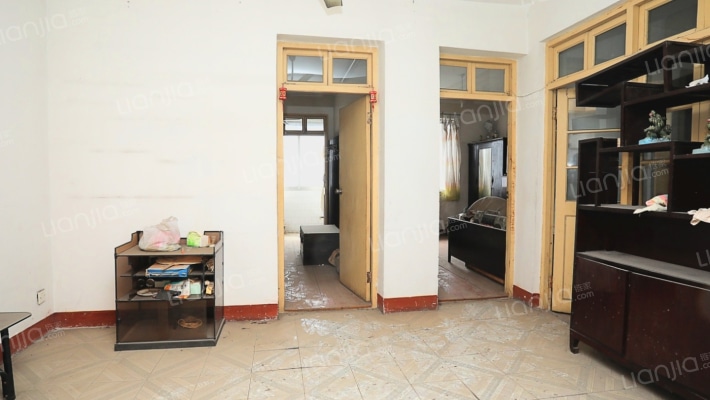 教工宿舍二手房实景图