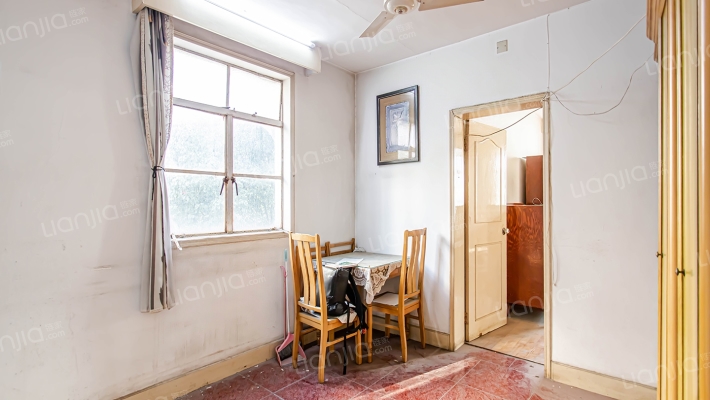 梅川馨苑二手房实景图