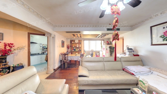 新荣家园二手房实景图