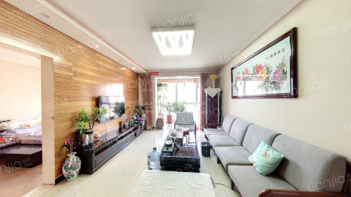 顺美华庭二手房实景图