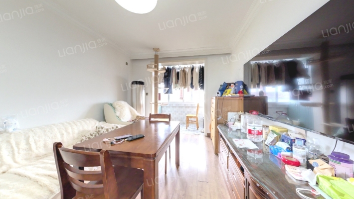 泰和新城(泰和西路3493弄)二手房实景图