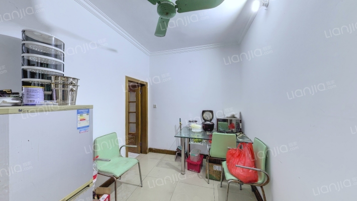 君山路七十六弄二手房实景图