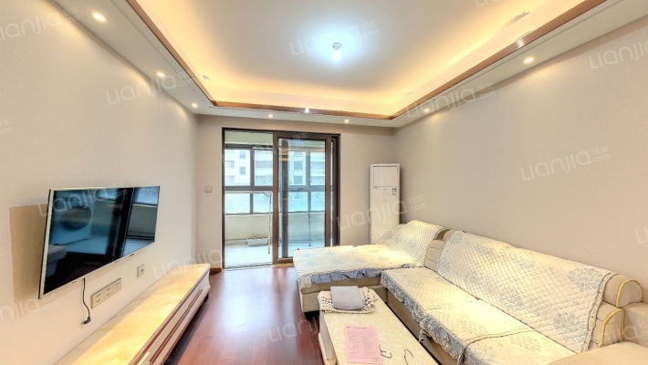 翡翠天域麓园二手房实景图