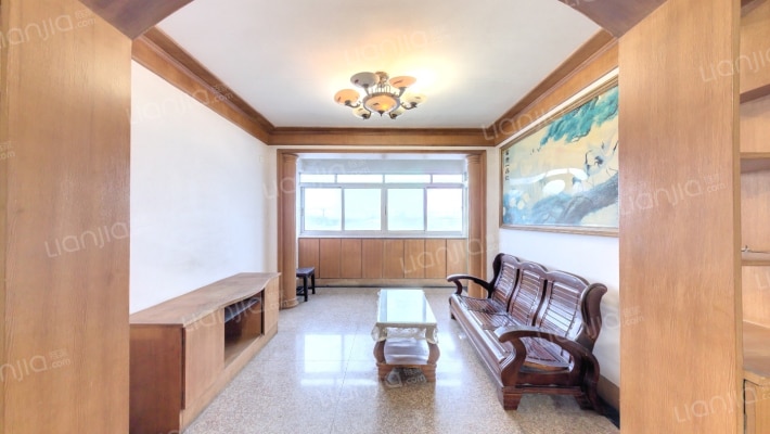 普陀新村二手房实景图