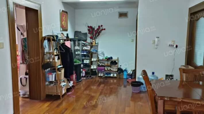 新金山路446弄二手房实景图