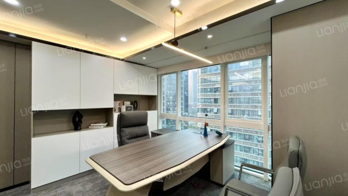 莱普敦中心二手房实景图