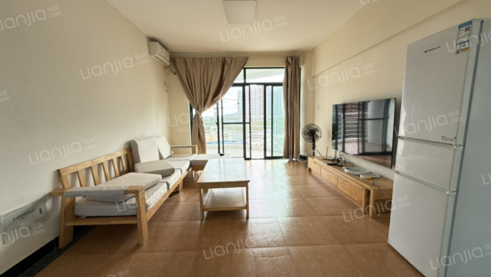 南海季风度假公寓二手房实景图