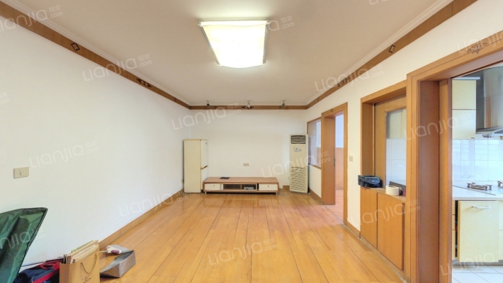 花园三村南区二手房实景图