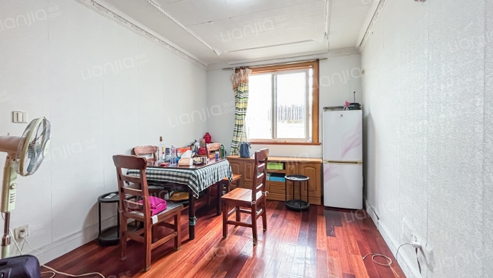 石化十村二手房实景图