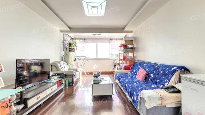 嘉宝新园二手房实景图