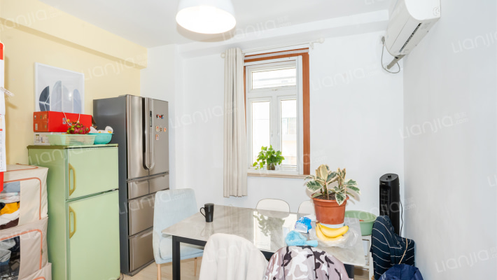 汽联大厦二手房实景图