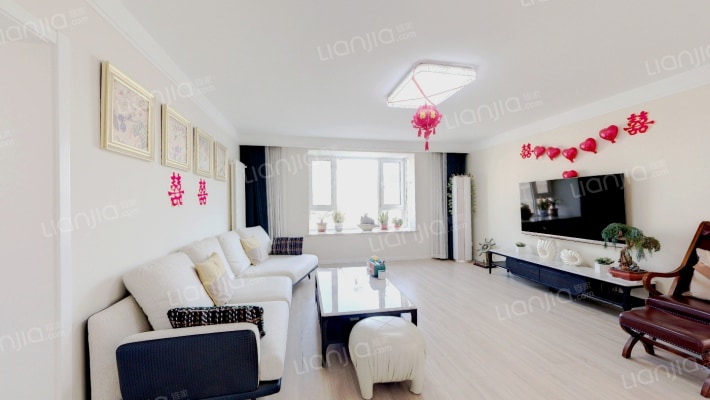 虎山花苑B区二手房实景图