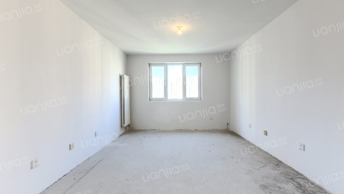 青荷里晨风园二期二手房实景图