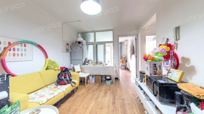 政馨园一区二手房实景图