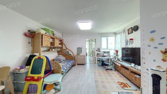 河畔丽景二手房实景图