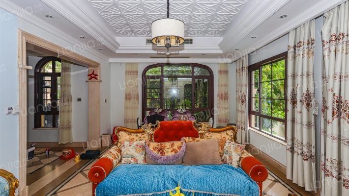 亚龙湾翡翠谷三期二手房实景图