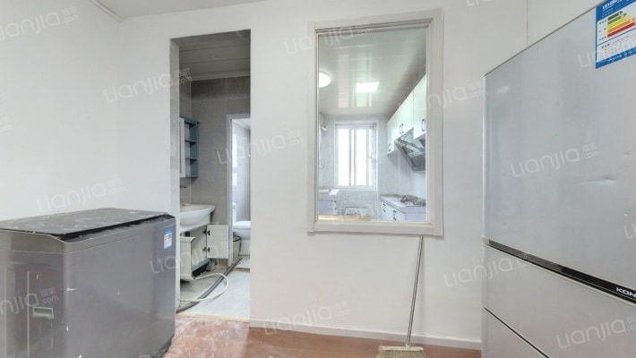 枣营南里二手房实景图