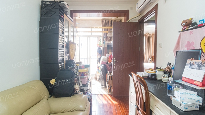 南新西园二手房实景图