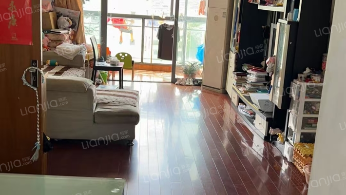 金铭新水岸二手房实景图