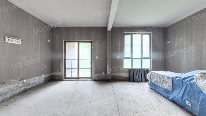 绿地国际生态城一期二手房实景图